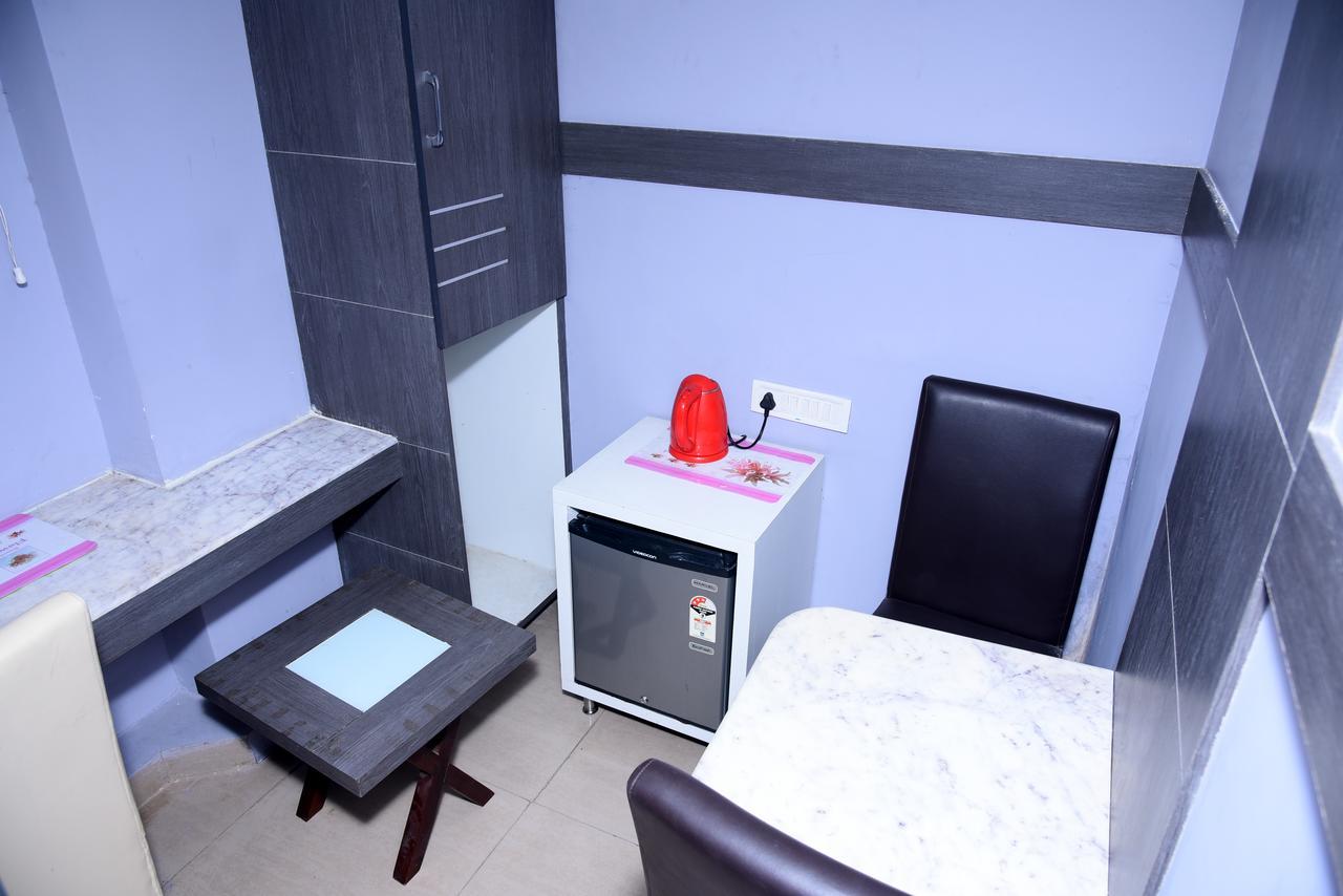 Grand Choice Hotel บังกาลอร์ ภายนอก รูปภาพ